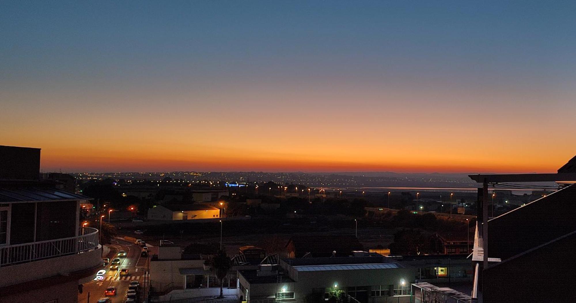 Apartment Casa La Luna Torrevieja Bagian luar foto