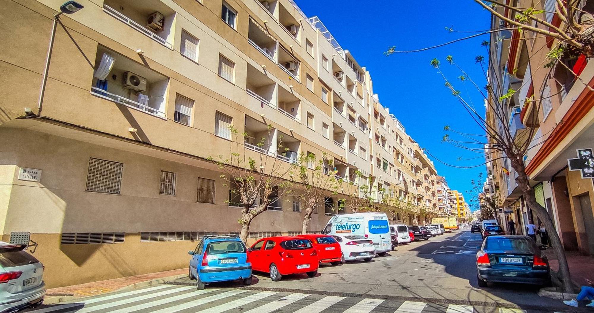 Apartment Casa La Luna Torrevieja Bagian luar foto